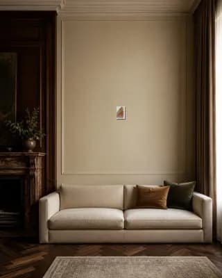 SCULPTURE DUBAI shown in Classic Living Room